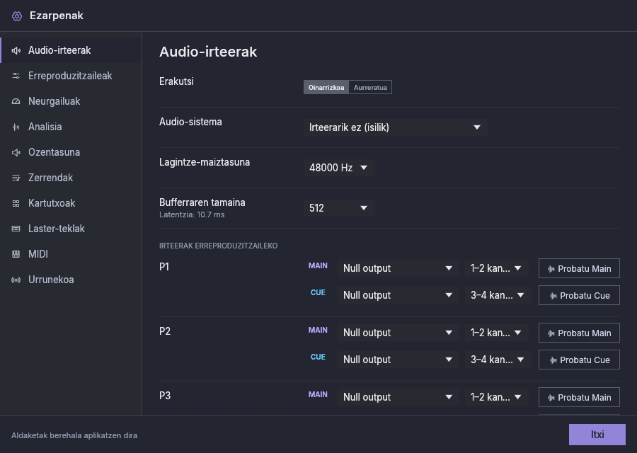 Ezarpenak, Audio-irteerak, Oinarrizko ikuspegia: hautatzailea, audio-sistema, lagintze-maiztasuna, bufferraren tamaina eta erreproduzitzaile bakoitzaren Main eta Cue irteerak (hemen, sistema isila)