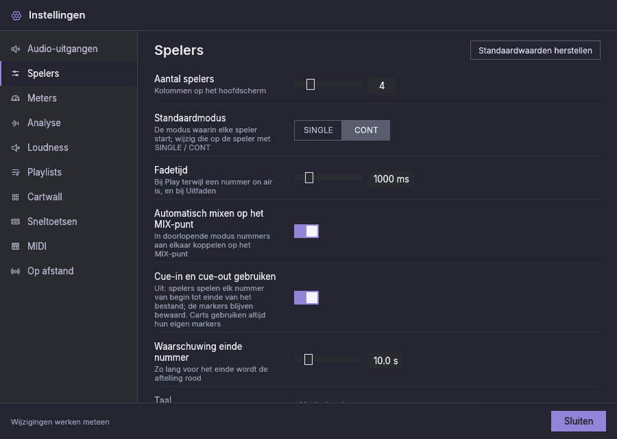 Instellingen, Spelers: aantal spelers, standaardmodus, fadetijd, automatisch mixen, cue-in en cue-out, waarschuwing einde nummer en taal